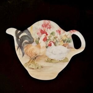 Keller-Charles Philadelphia Melamine Teapot Shaped Tea Bag Holder Rooster & Hen